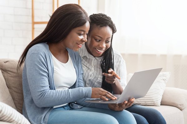 Site de rencontre LGBT: qui est le plus sérieux?