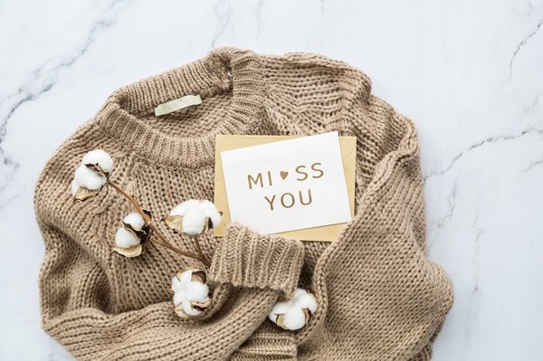 Choisir le pull de Noël idéal pour les fêtes de fin d'année : comment s'y prendre ?