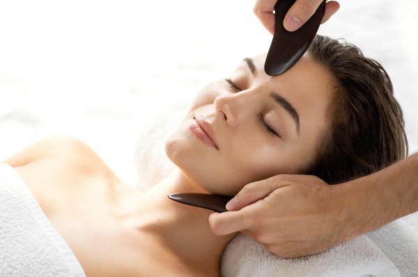 Gua Sha : quels sont ses bienfaits pour votre corps ?